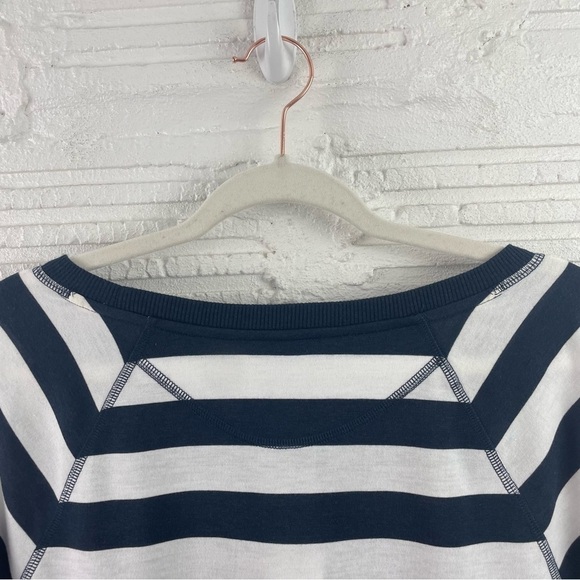 Christopher & Banks NWT Striped Crew T-Shirt 3/4 Sleeves Navy W/ Ombre Yellow M - Picture 10 of 14